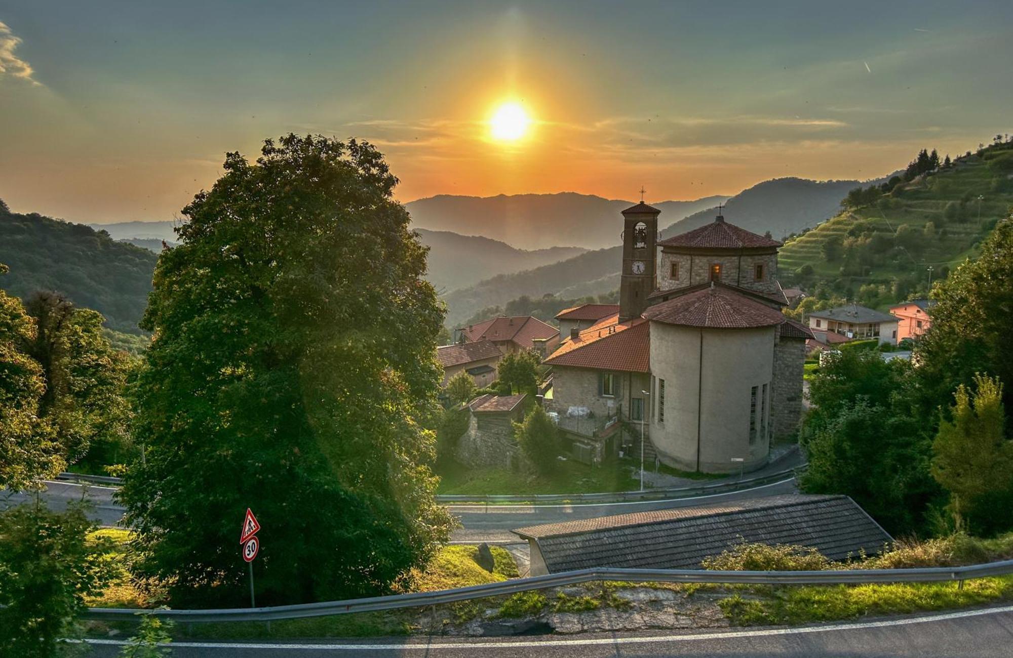 Отель VIASANMARCO12.APT Torre de' Busi Экстерьер фото